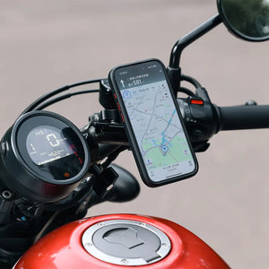 Ulanzi O-LOCK II Motorcycle Phone Mount on motorcycle with smartphone navigating